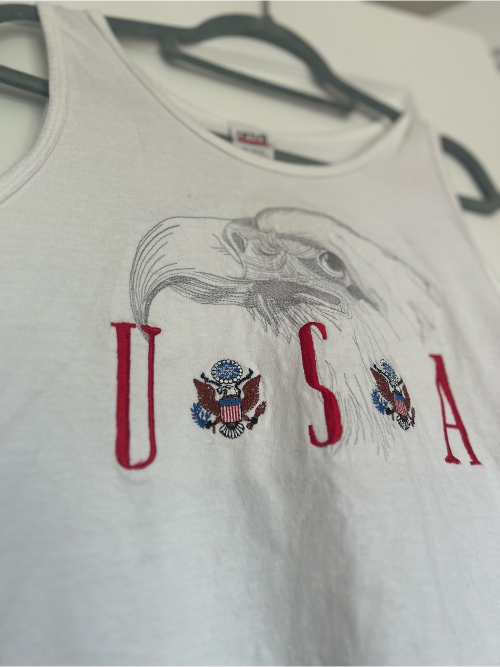 Anvil White USA Eagle Graphic Tank Top - Picture 2 of 3